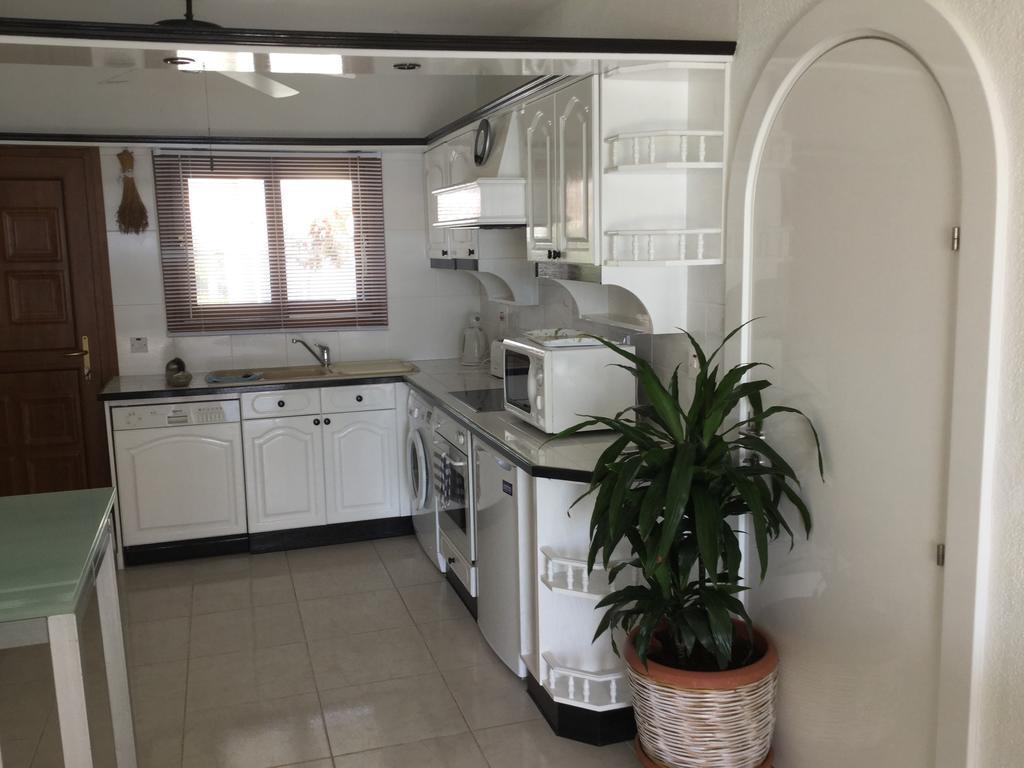 Pissouri Beach Front Apartments Ngoại thất bức ảnh
