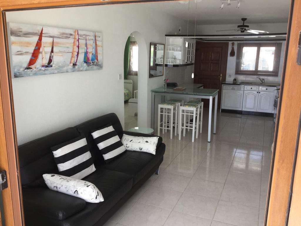 Pissouri Beach Front Apartments Ngoại thất bức ảnh