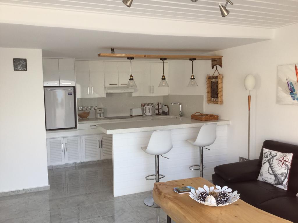 Pissouri Beach Front Apartments Ngoại thất bức ảnh